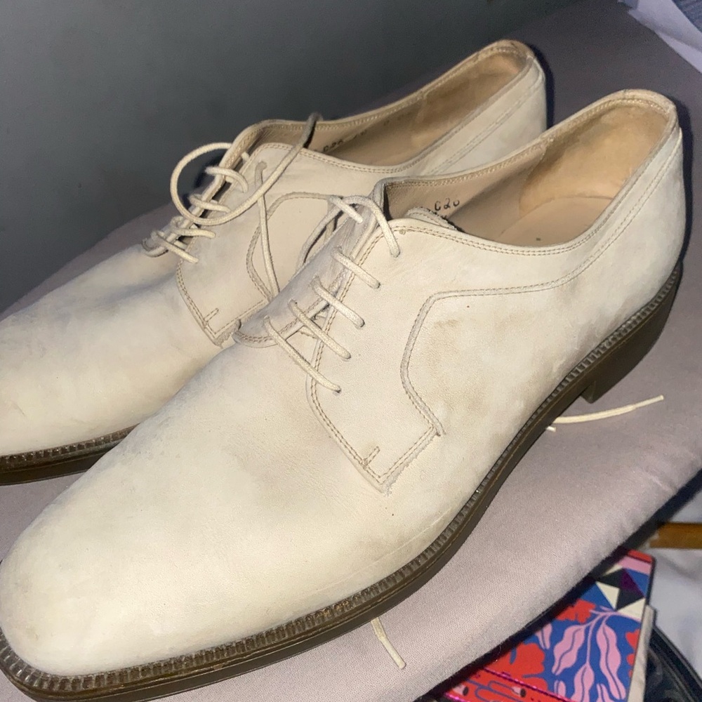 Salvatore Ferragamo Cream Oxford Shoes with Textured Finish